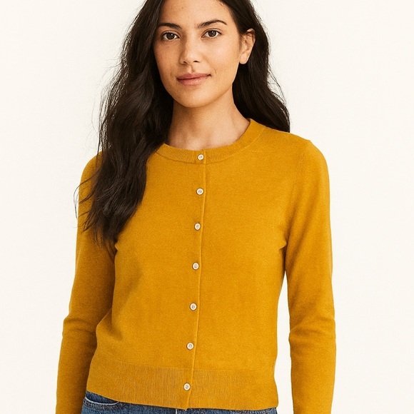 Banana Republic Jewel Button Cardigan – Size S | Honey Hue | | 80% Cotton - Picture 1 of 6